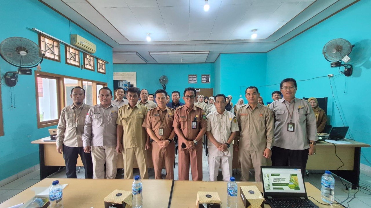 RAPAT EVALUSI LUAS TAMBAH TANAM (LTT) KOMODITAS TANAMAN PANGAN PERIODE OKMAR 2025/2026 DAN ASEP 2026 SERTA PENYUSUNAN TARGET LUAS TAMBAH TANAM (LTT) PERIODE OKMAR 2026/2027