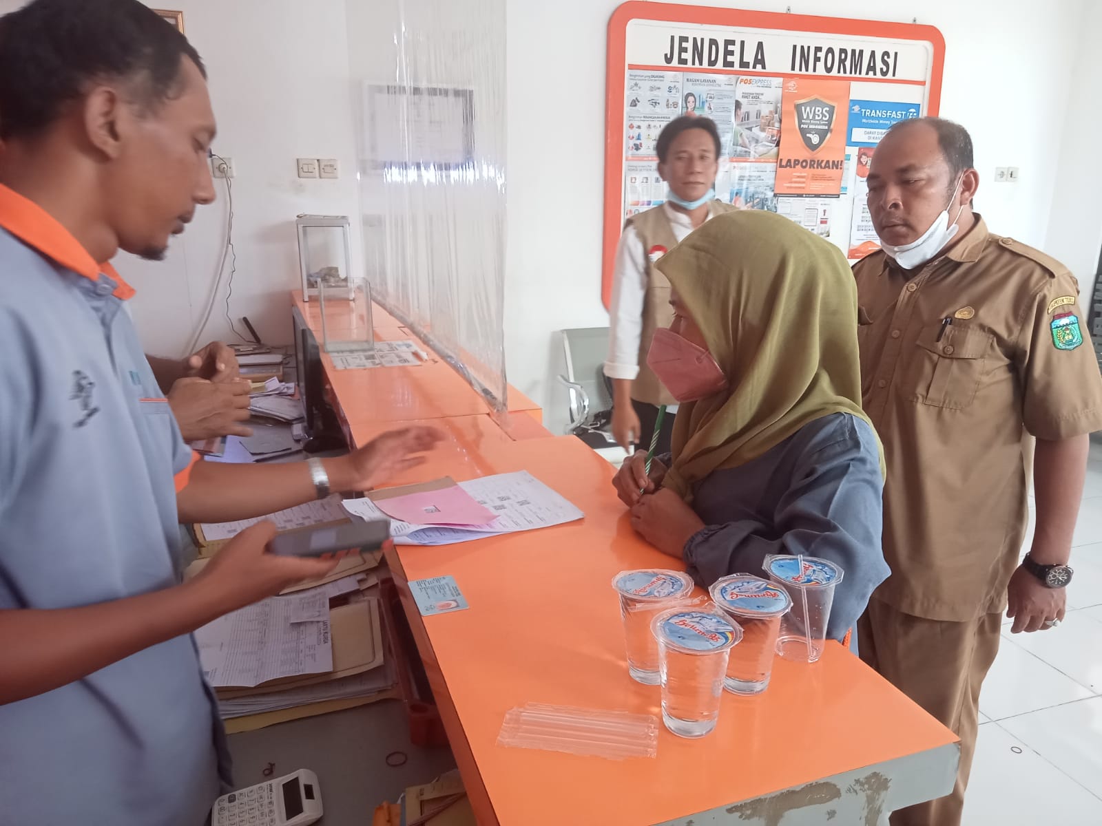 Penyaluran di Kantor Pos Sungai Bengkal